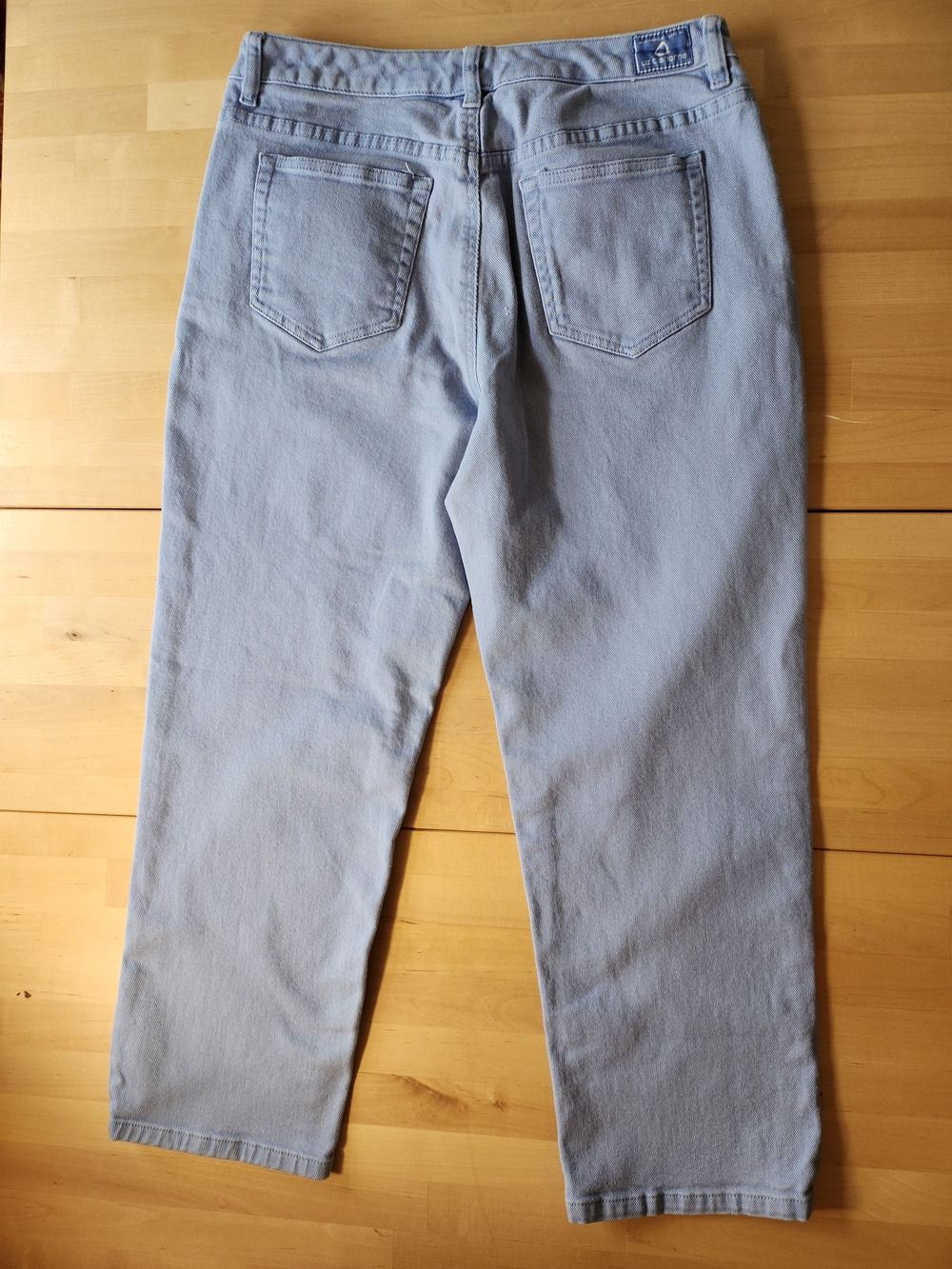 Liz Claiborne Periwinkle Pastel Blue Straight-Leg Jeans - Picture 2 of 7